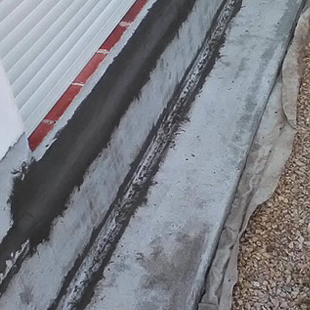 cementizi su marciapiede